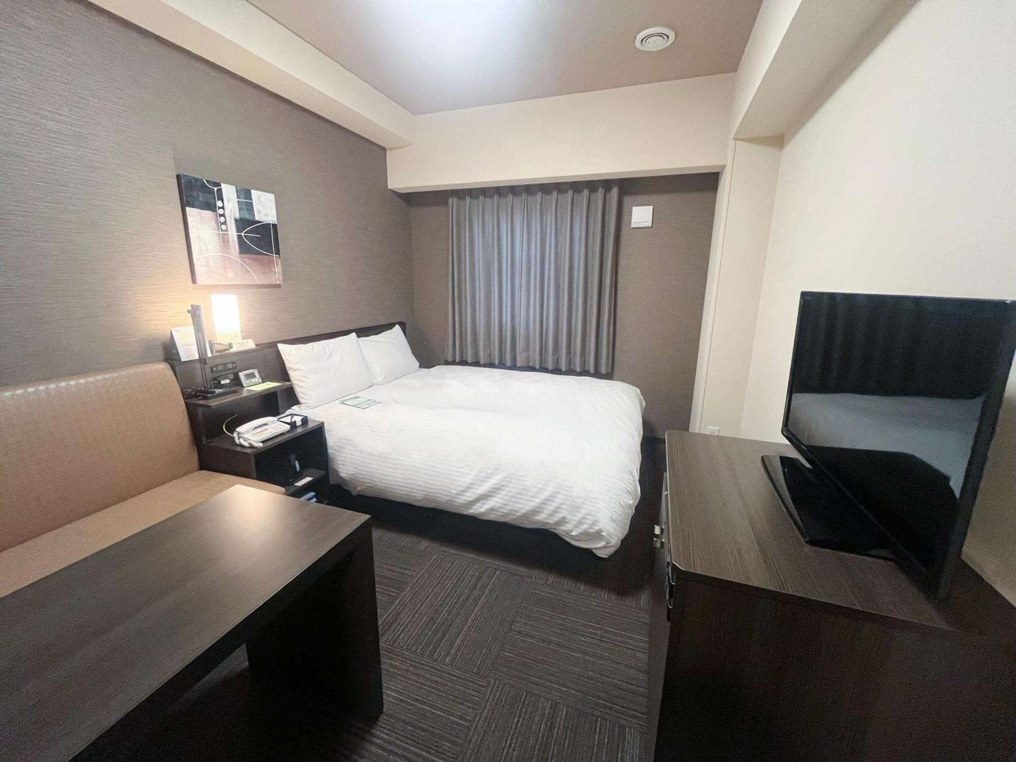 ​Hotel Route-Inn Ube​ Exterior foto